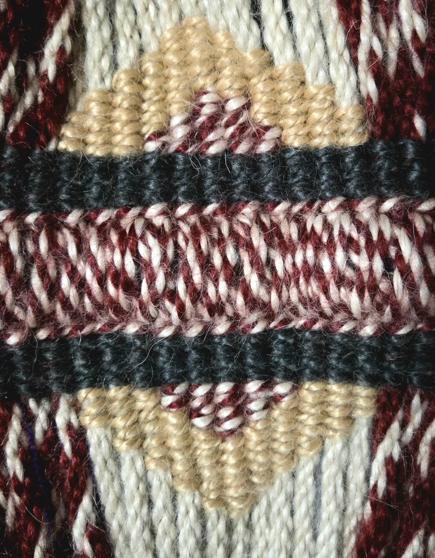 32" Mohair Roper Cinch