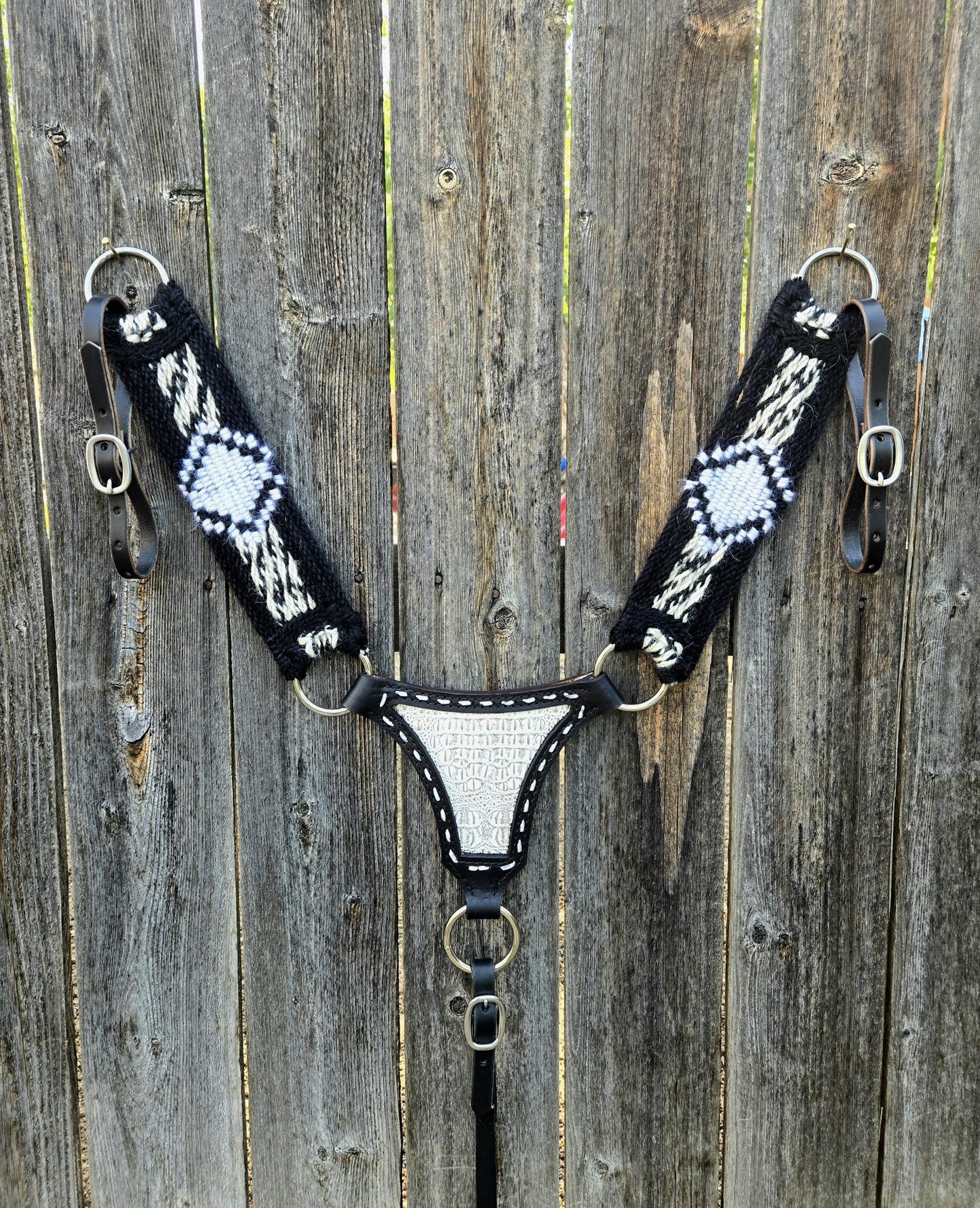 Mohair Breast Collar Gladiator Style, Tack Set for Western Horseback Riding, Herman Oak Leather Tugs, Gift for Equestrian, Horse Show Gear